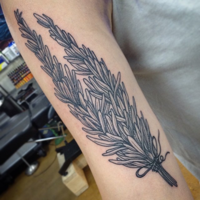 чёрно-белые тату, татуировки с едой