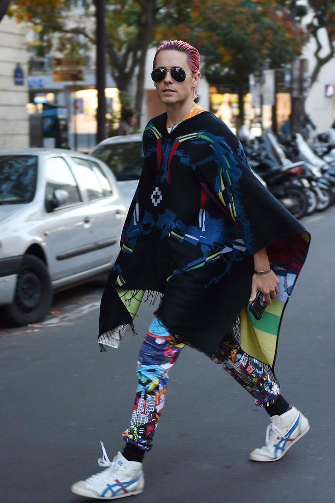 нелепые наряды звёзд, безвкусные наряды знаменитостей