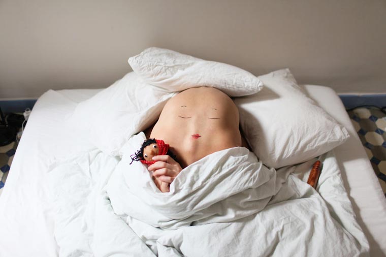 Secret Friends, AnaHell, моделей попросили нагнуться, модели нагнулись