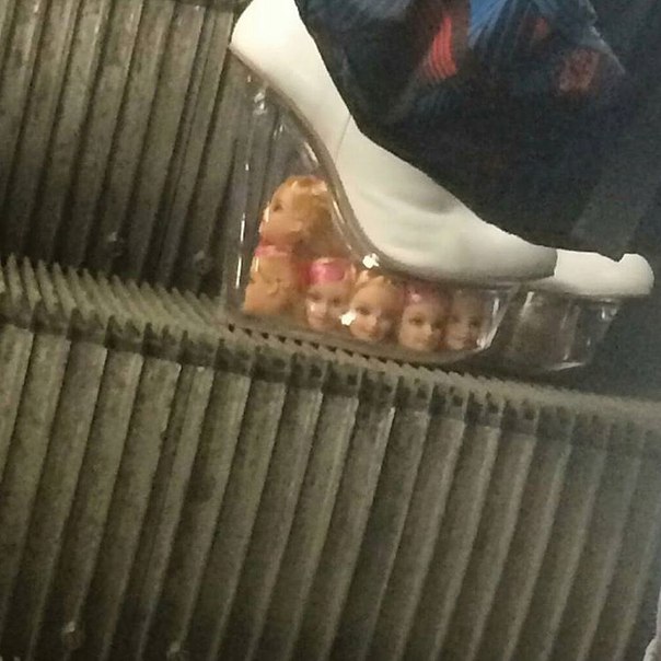 мода петербургского метро, мода метро, модники в транспорте, странные пассажиры метро 