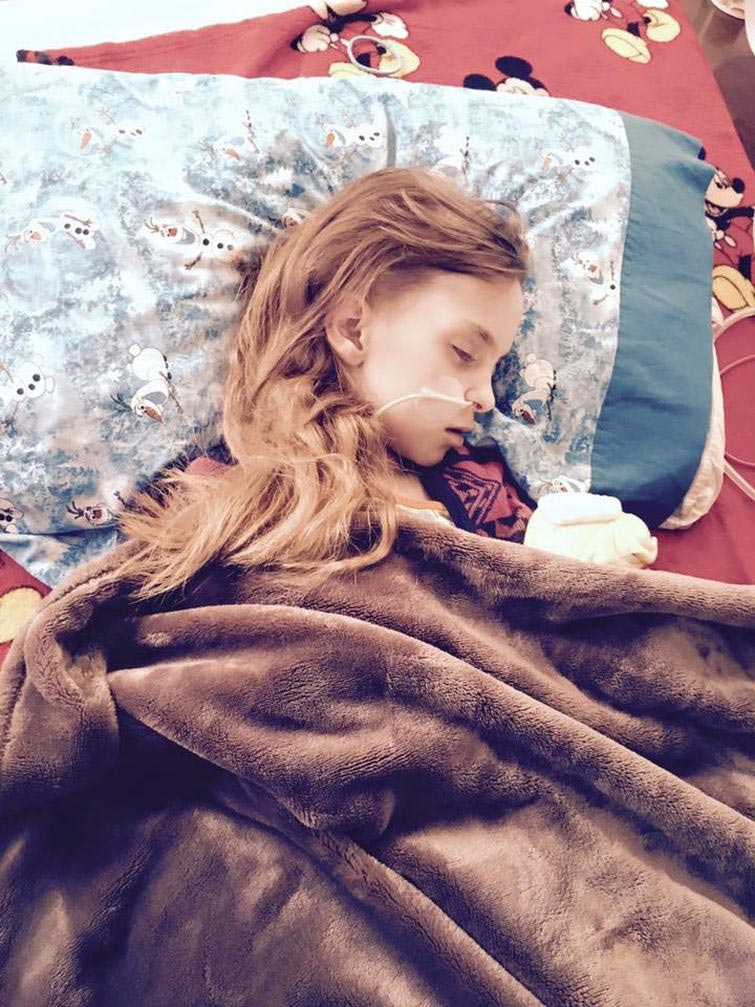 дань памяти девочка умерла от рака, 7-летняя девочка умерла от рака мозга, история болезни девочка рак мозга