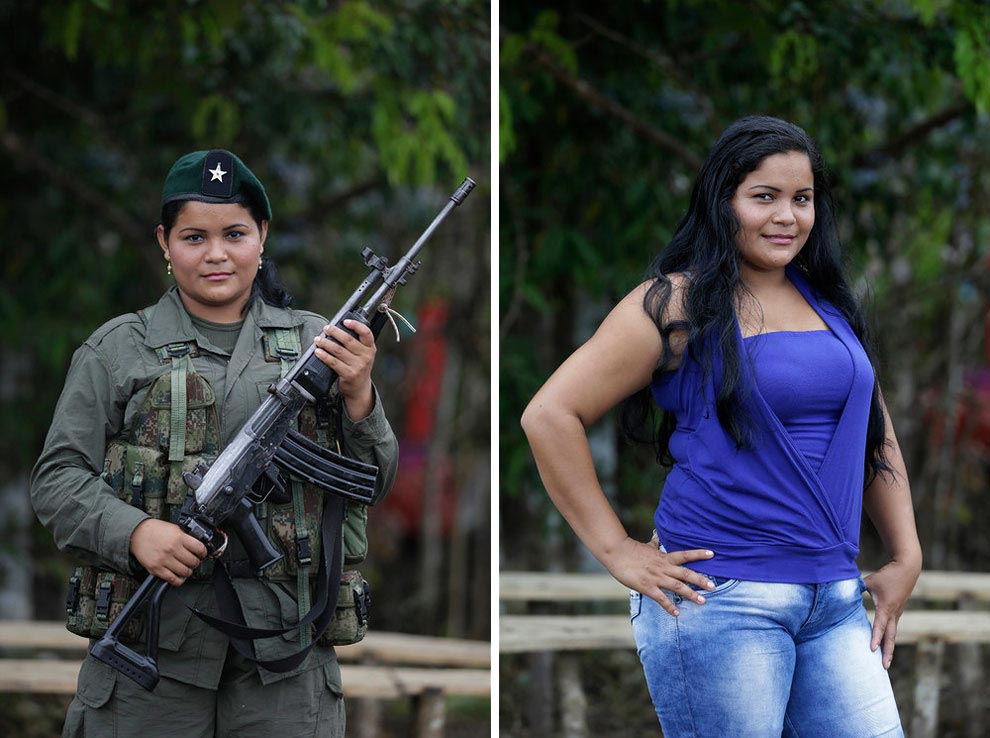 Женщины из колумбийской оппозиции сфотографированные в форме и в обычной од...