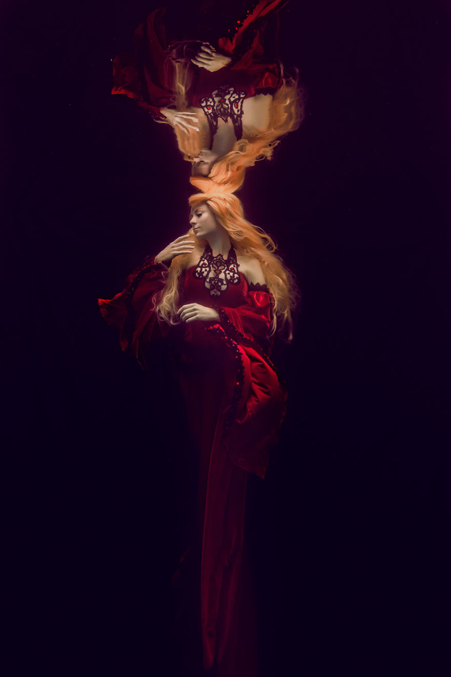 Фантастические подводные снимки, которые помогли фотографу справиться с депрессией Фантастические подводные снимки, драматичные эффектные подводные портреты,