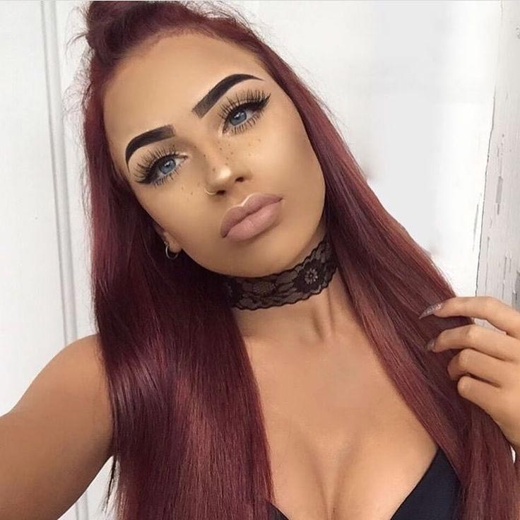 Кукольное лицо, макияж кукла, девушки с накаченными губами