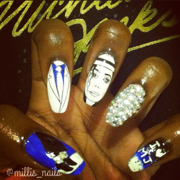 маникюр со знаменитостями, нелепый нейл-арт