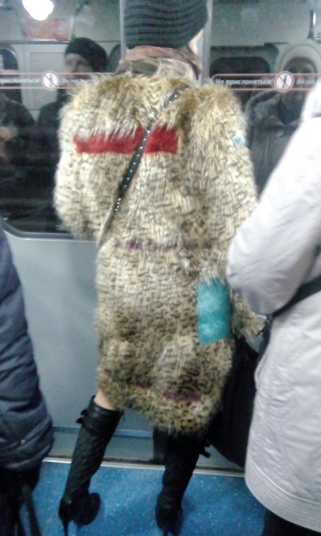 20 безумных модников, которых можно встретить в российском метро мода петербургского метро, мода метро, модники в транспорте, странные пассажиры метро
