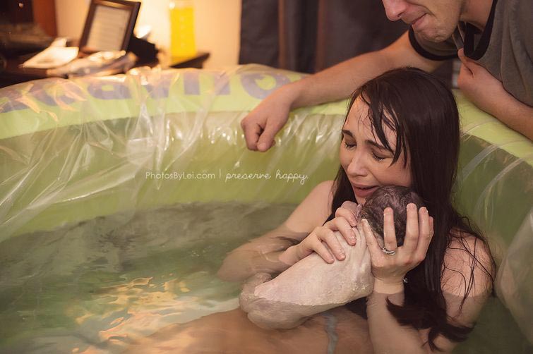 Женщины во время родов, женщины сразу после родов, женщины несколько минут после родов, Лелайни Роджерс, Leilani Rogers