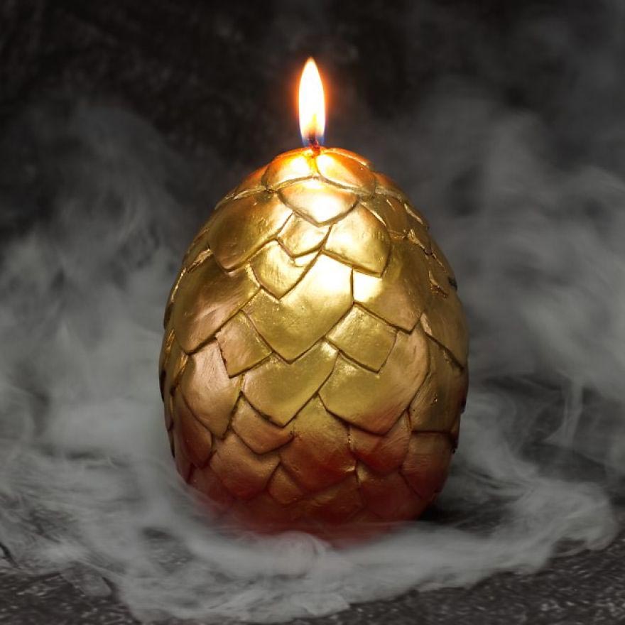 Яйцо дракона купить. Драконьи яйца. Свечка в яйце. Яйцо дракона свеча.
