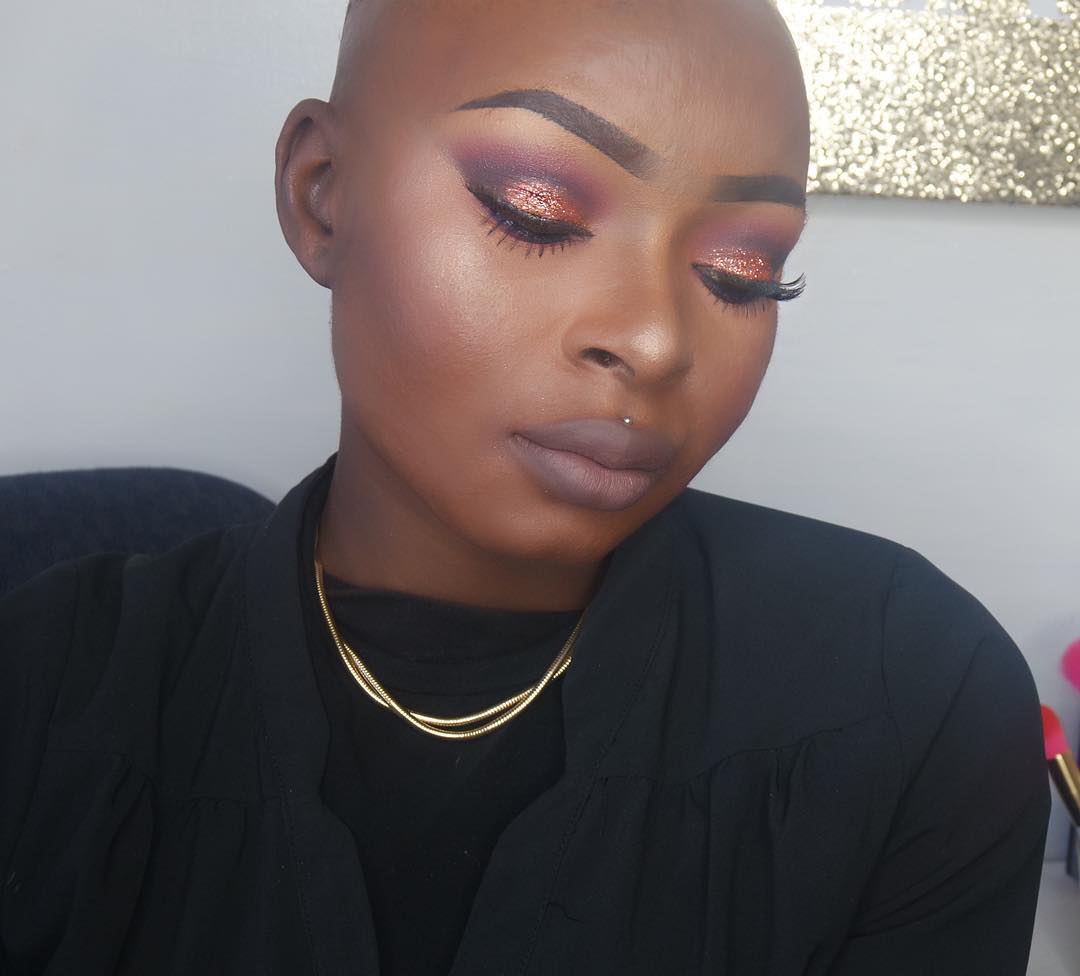 Девушка с ожогами стала визажистом, Шалом Нчом, Shalom Nchom