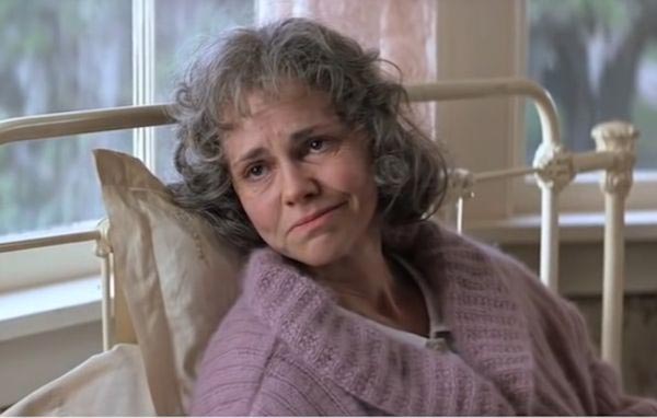 знаменитости специально состарили как выглядят сейчас, знаменитости состарили тогда и сейчас, актёры которых состарили выглядят сейчас