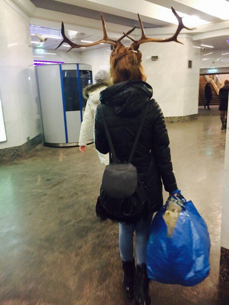 мода петербургского метро, мода метро, модники в транспорте, странные пассажиры метро 