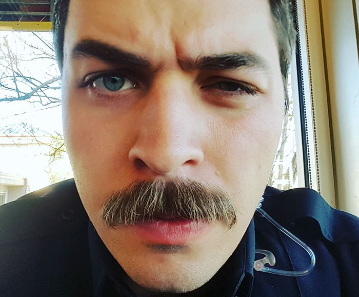 Полицейский спас крохотного котёнка, Squirt  котёнок