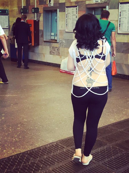 мода петербургского метро, мода метро, модники в транспорте, странные пассажиры метро 