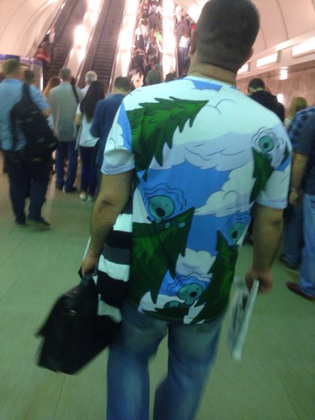 мода петербургского метро, мода метро, модники в транспорте, странные пассажиры метро 