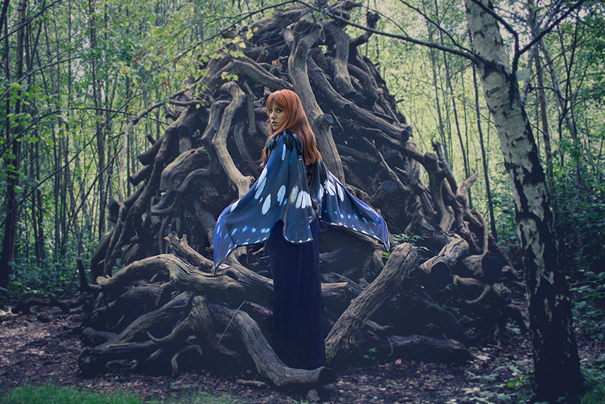 шарф с крыльями бабочек, шары в виде крыльев бабочек