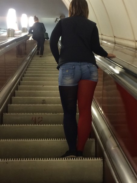 мода петербургского метро, мода метро, модники в транспорте, странные пассажиры метро 