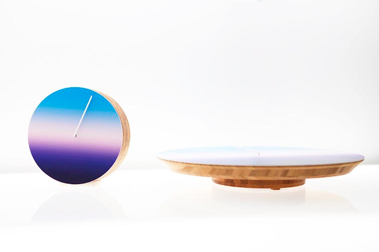 Today часы, часы Present Clock, часы показывают время цвет неба, Скотт Трифт, Scott Thrift