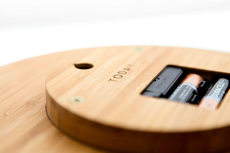 Today часы, часы Present Clock, часы показывают время цвет неба, Скотт Трифт, Scott Thrift