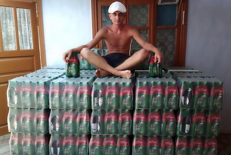 наша раша, это Россия детка, такое можно встретить только в нашей стране