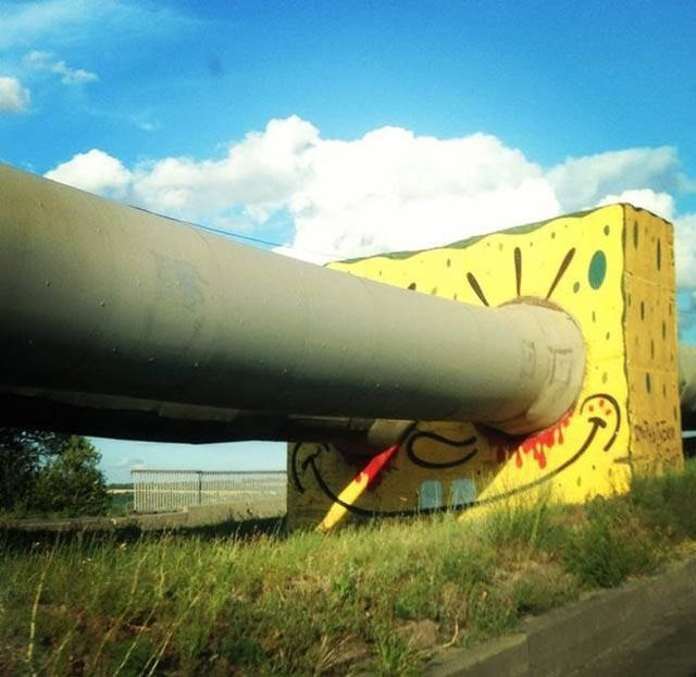 наша раша, это Россия детка, такое можно встретить только в нашей стране