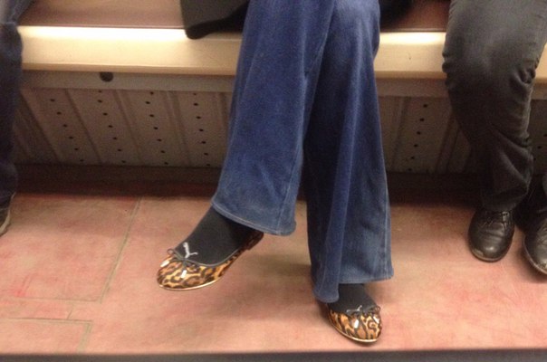 мода петербургского метро, мода метро, модники в транспорте, странные пассажиры метро 