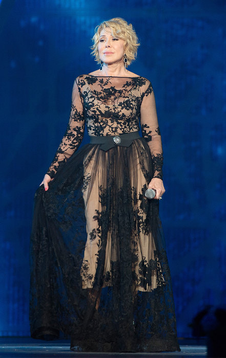 Лучшие и худшие наряды церемонии открытия музыкального конкурса «Новая волна 2016» наряды Новая волна 2016, знаменитости российские