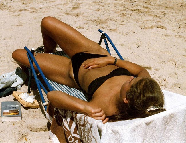 жизнь на пляжах Чили в 1980-х, девушки на пляже Чили