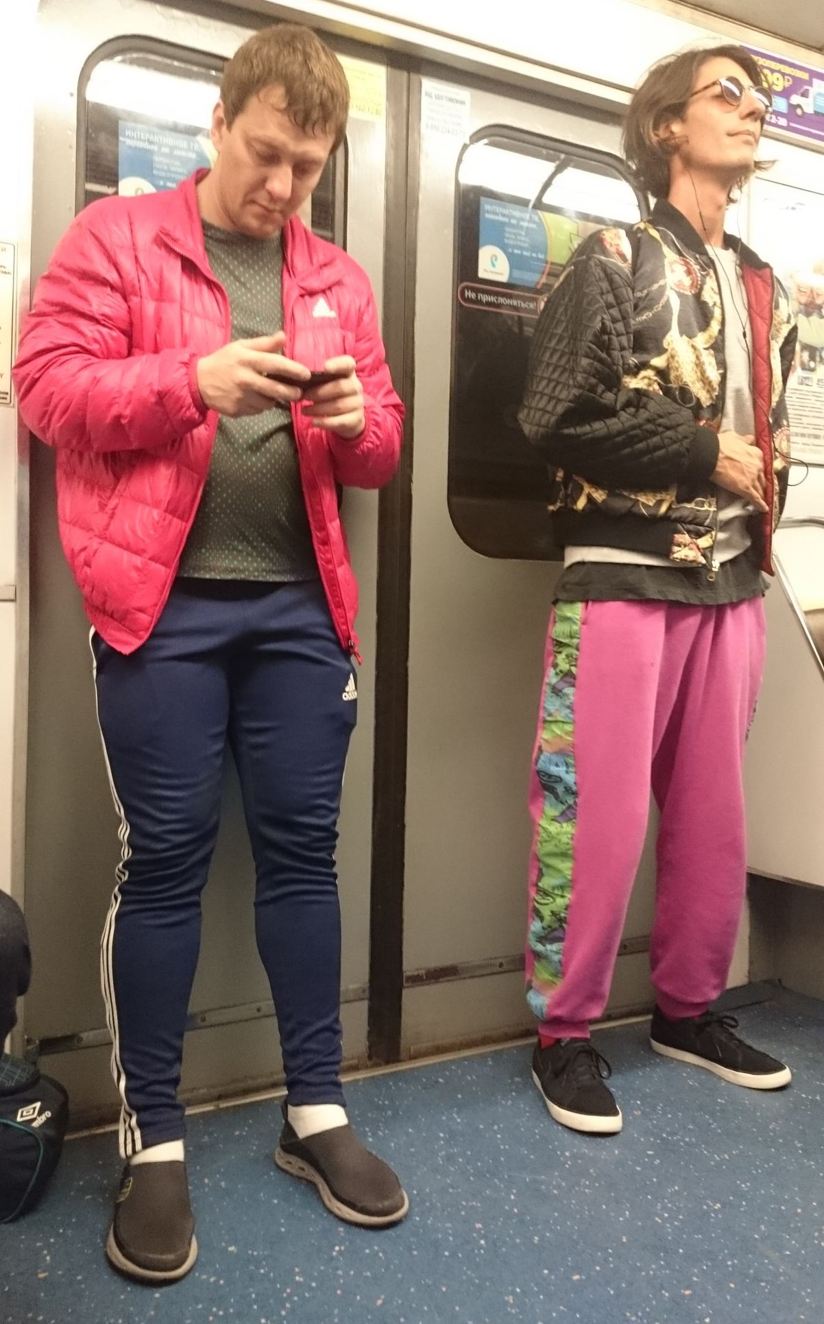 мода петербургского метро, мода метро, модники в транспорте, странные пассажиры метро 