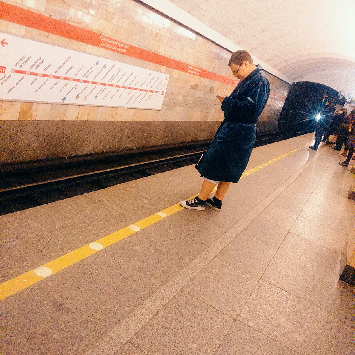 мода петербургского метро, мода метро, модники в транспорте, странные пассажиры метро 