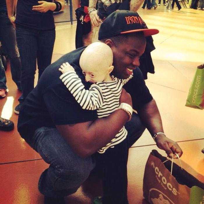 дружба девочки и пауэрлифтера, преждевременное старение