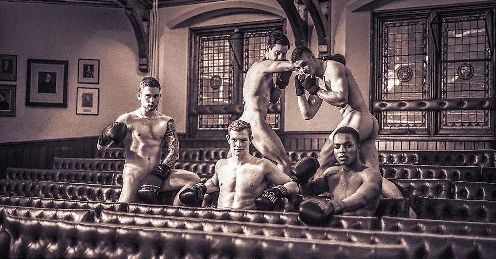 благотворительный календарь студенты Кембриджского университета