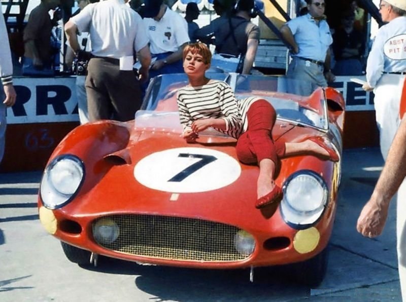 Исторические кадры, редкие архивные фотографии, исторические события, редкие фото звёзд