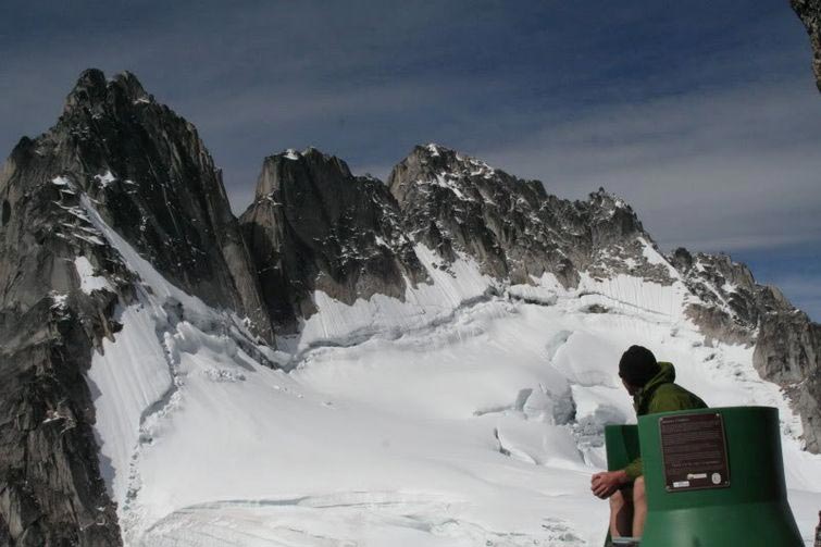 виды из туалетов, туалеты открываются потрясающие виды, туалеты с видом на природу, туалет с видом на город