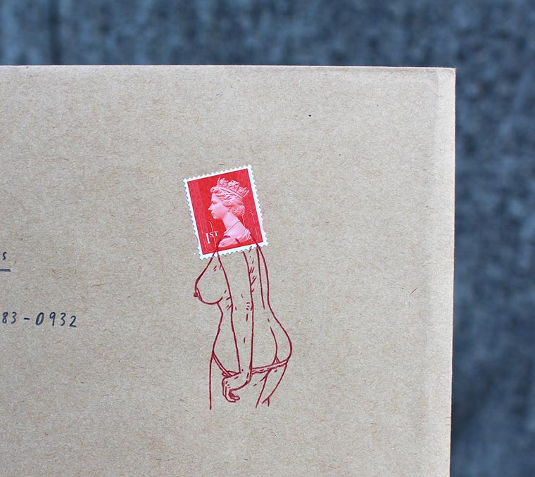 Мистер Бинго, Mr Bingo, Dirty Queen, Грязная королева, издевается над изображением королевы Англии