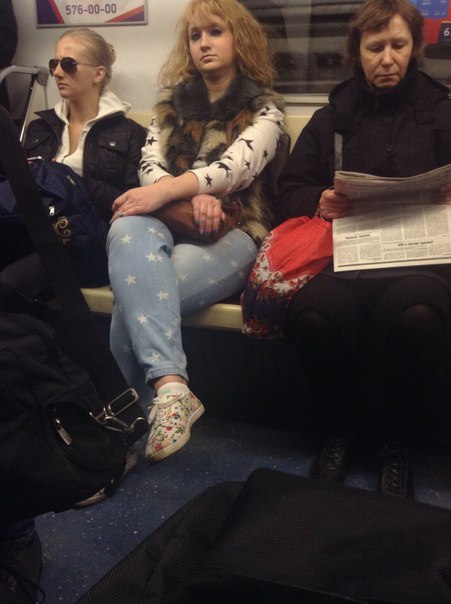 мода петербургского метро, мода метро, модники в транспорте, странные пассажиры метро 