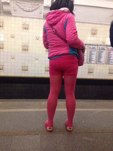 мода петербургского метро, мода метро, модники в транспорте, странные пассажиры метро 