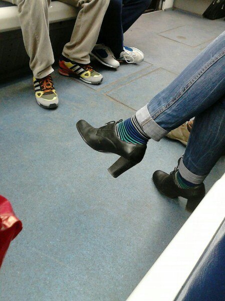 мода петербургского метро, мода метро, модники в транспорте, странные пассажиры метро 