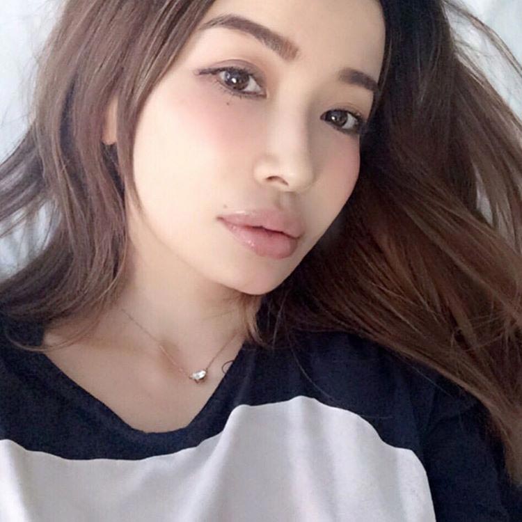 Риса Хирако, Risa Hirako, японской модели 45 лет, модель раскрыла свой реальный возраст