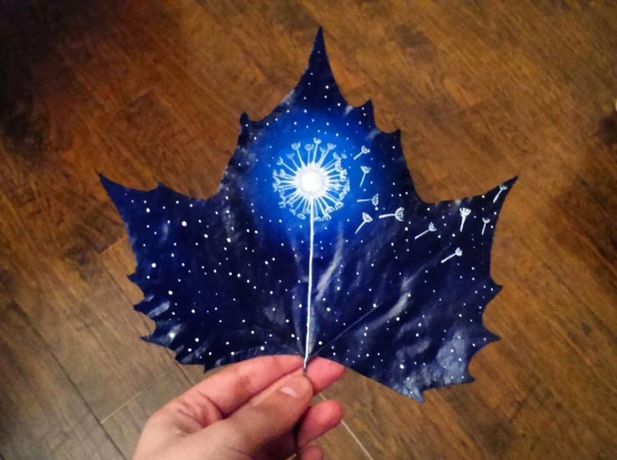 листья вместо холста, 24 Fallen Leaves, рисунки на опавших листьях