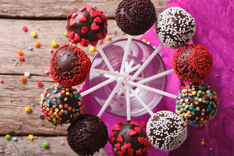 День святого Валентина, сервировка стола к 14 февраля, идеи для дня святого валентина