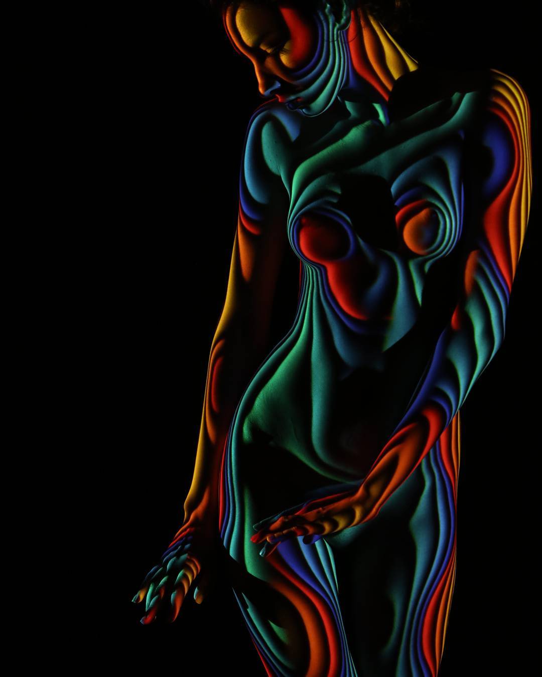 игра света и тени на обнажённых женских телах, ню, Дани Оливье, Dani Olivier