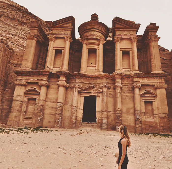 27-летняя американка посетила 181 страну, первая женщина посетившая все страны в мире, Кассандра Де Пекол, Cassandra De Pecol