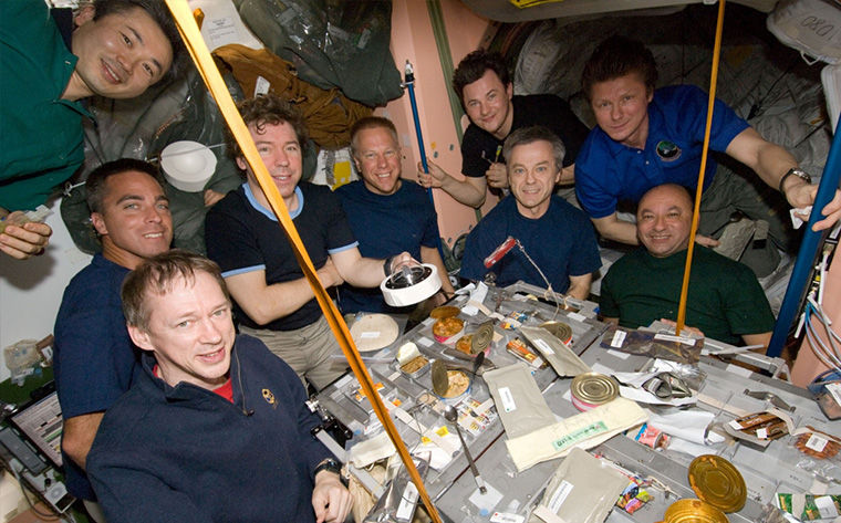 что нельзя делать в космосе