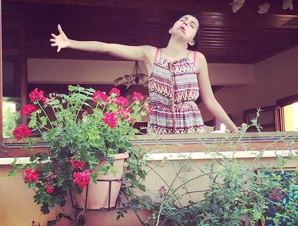 Муж этой женщины не смог поехать с ней в медовый месяц, женщина отправилась в медовый месяц в одиночку, Хума Мобин, Huma Mobin