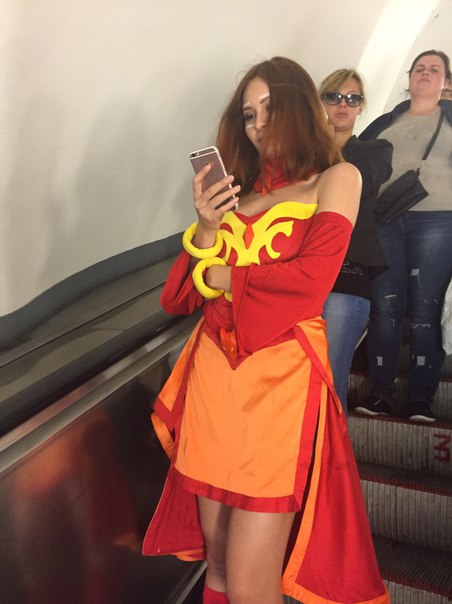 мода петербургского метро, мода метро, модники в транспорте, странные пассажиры метро 