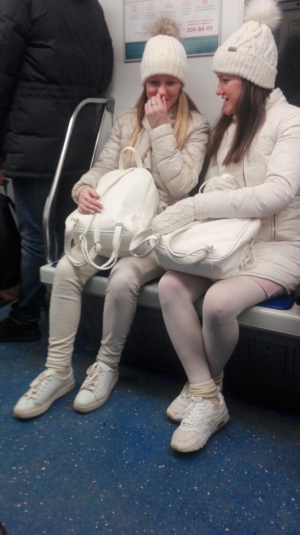 мода петербургского метро, мода метро, модники в транспорте, странные пассажиры метро 