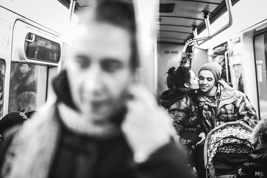 Люди проявляющие чувства в общественных местах, Микаэль Теймер, Mikaël Theimer