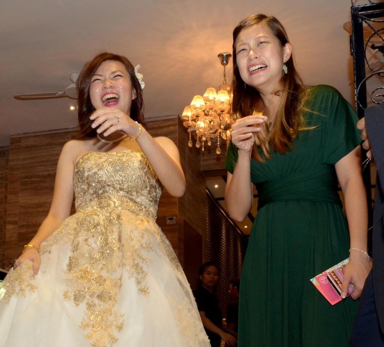 Пожалуй, худшая свадебная фотосессия в мире, превратившаяся в мем худшая свадебная фотосессия, свадебная фотосессия превратившаяся в мем