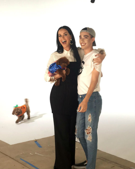 Джеймс Чарльз — первый 17-летний парень, ставший лицом косметики, и его навыки макияжа действительно удивляют Джеймс Чарльз, James Charles, парень стал лицом марки косметики, 17-летний визажист