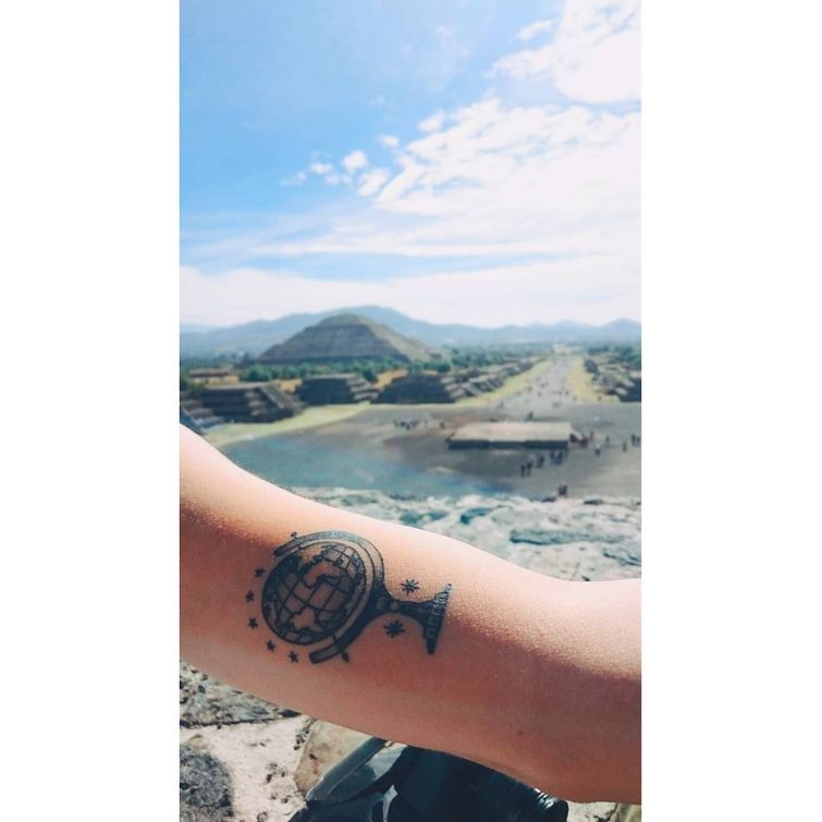 татуировки для любителей путешествий, татуировки кто любит путешествовать, путешествия татуировки
